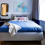 Fabulous Designer In Apartment *