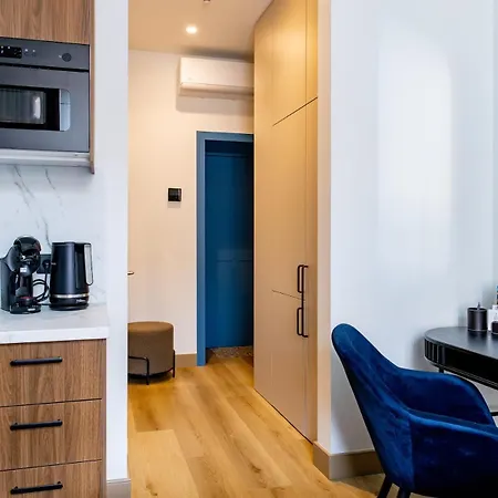 Fabulous Designer In Apartament